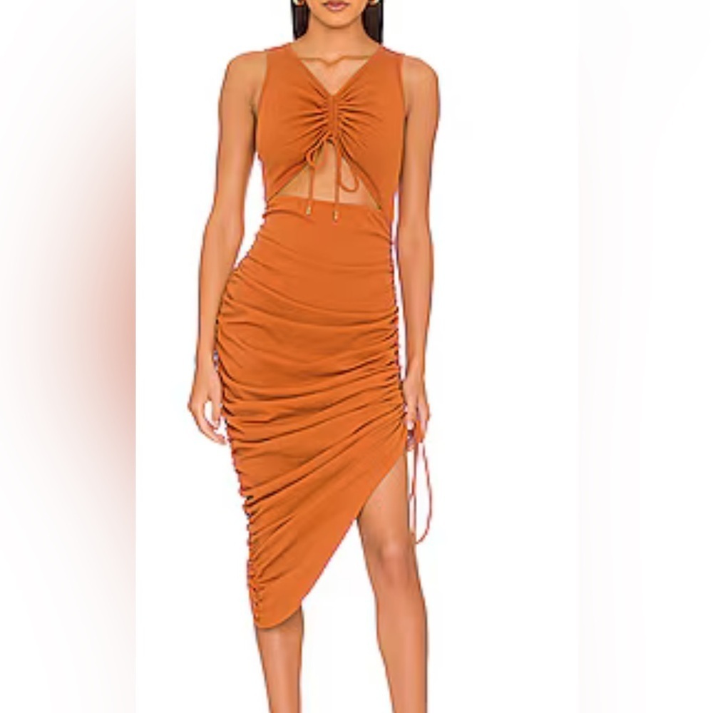 Elliatt Elegant Orange Ruched Dress Size XS. I#35